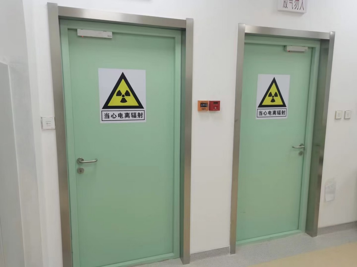 手动单开铅门